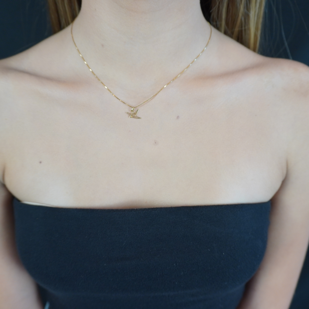 Origami Tsuru 18K Gold Pendant